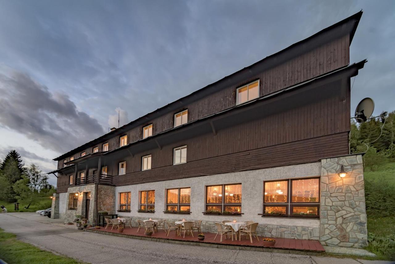 Hotel Hromovka Špindlerŭv Mlýn Dış mekan fotoğraf